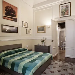 https://trilocale-al-politeama-zyz.palermohotels.org